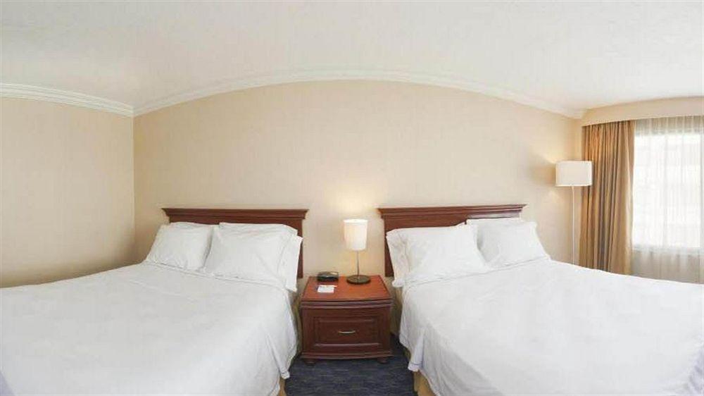 Holiday Inn Express Toluca By Ihg Kültér fotó