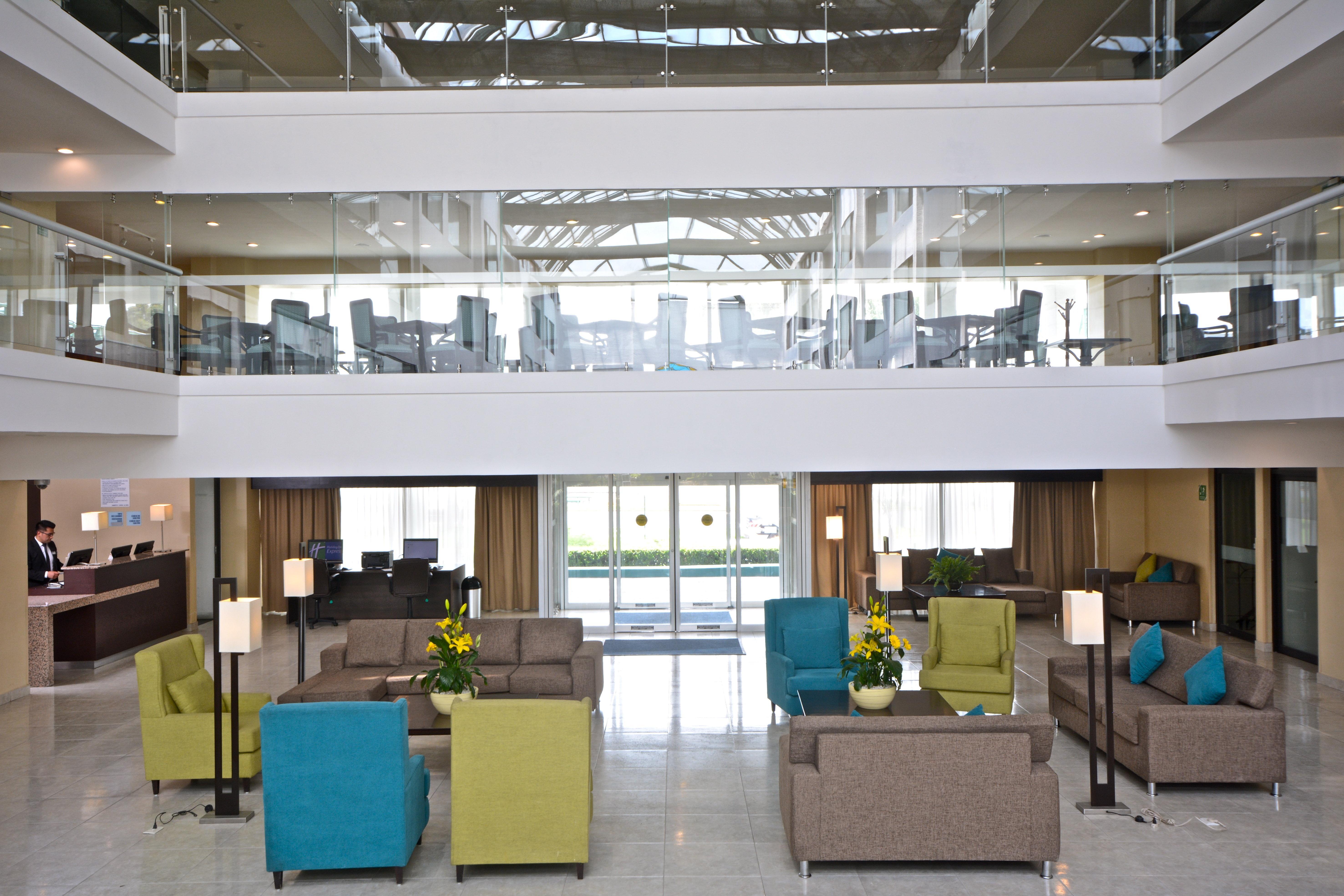 Holiday Inn Express Toluca By Ihg Kültér fotó