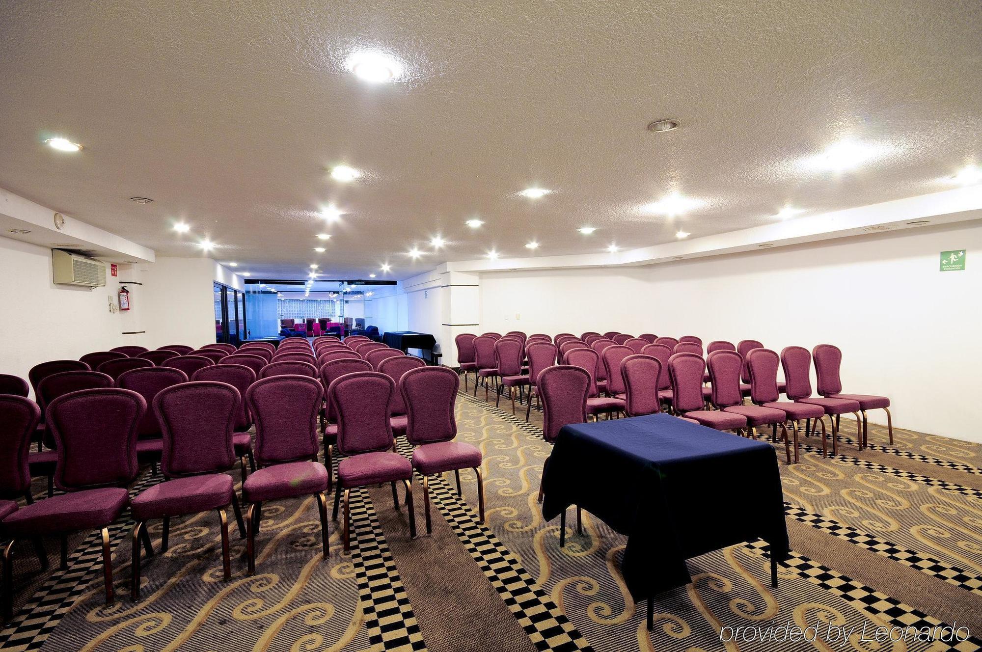 Holiday Inn Express Toluca By Ihg Kültér fotó