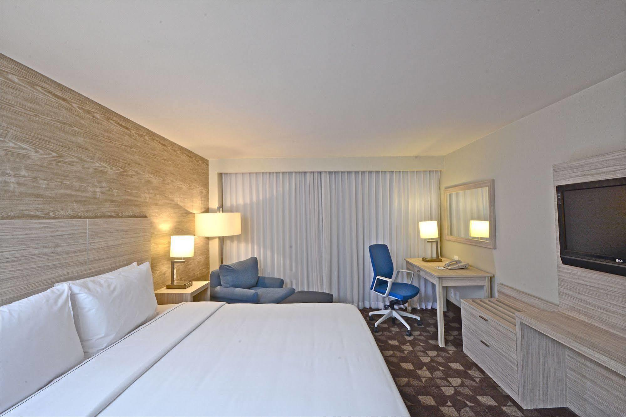 Holiday Inn Express Toluca By Ihg Kültér fotó