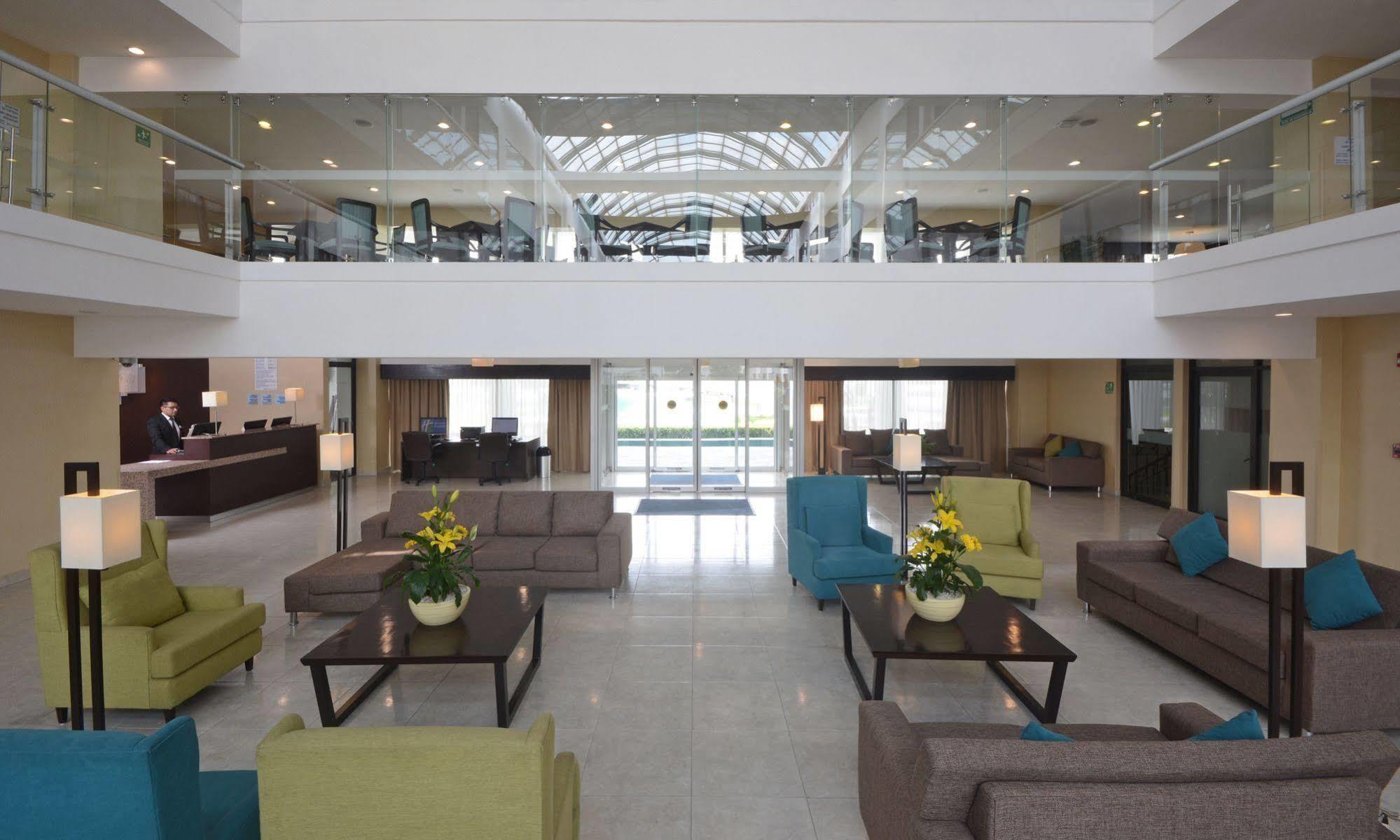 Holiday Inn Express Toluca By Ihg Kültér fotó