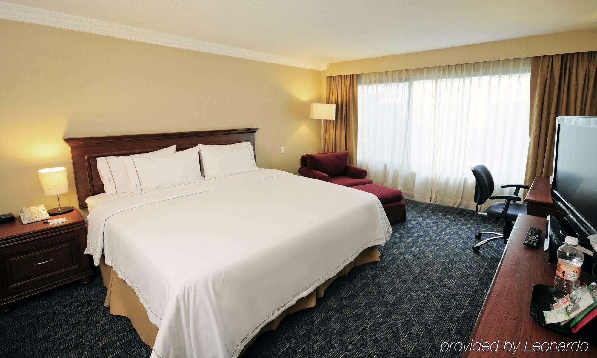 Holiday Inn Express Toluca By Ihg Kültér fotó